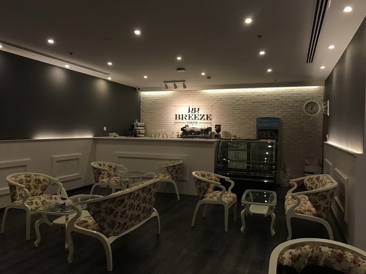 Gulf Breeze Hotel Apartments Ель-Хубар Екстер'єр фото